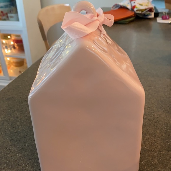 Bird House - Picture 4 of 6